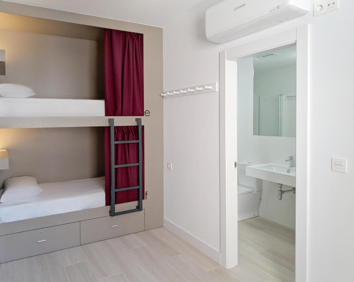 Broz Hostel Granada Bagian luar foto